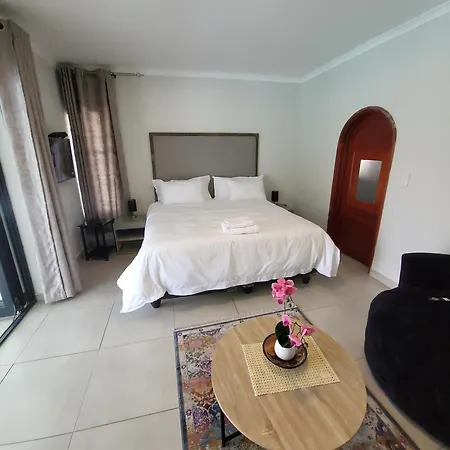 Honeymoon Suite Sandton Exterior photo